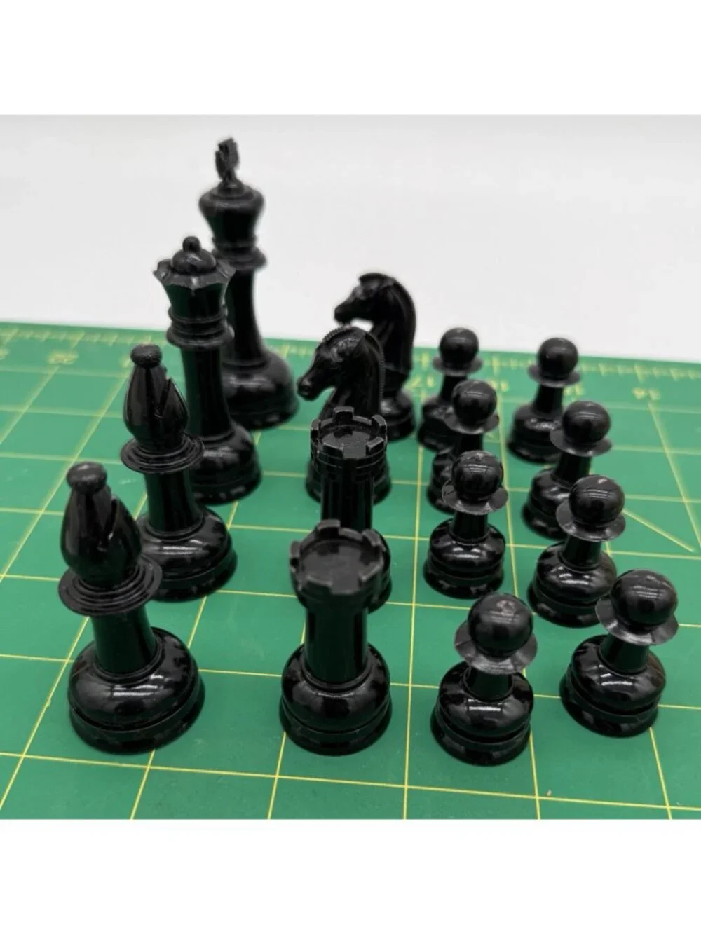 Plastic Chess Pieces Complete Set 32 Pieces Hollow Beige & White